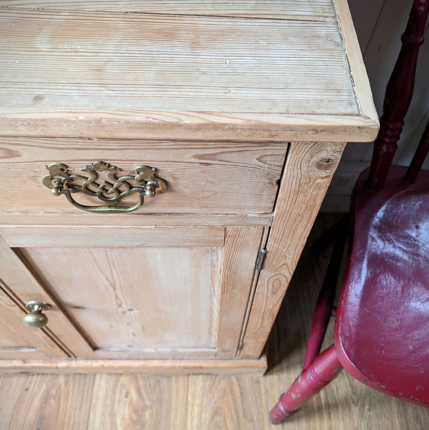 Small Victorian Pine Cupboard