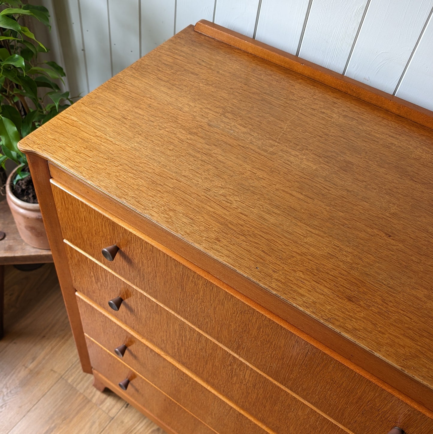 Mid Century Chest of Drawers