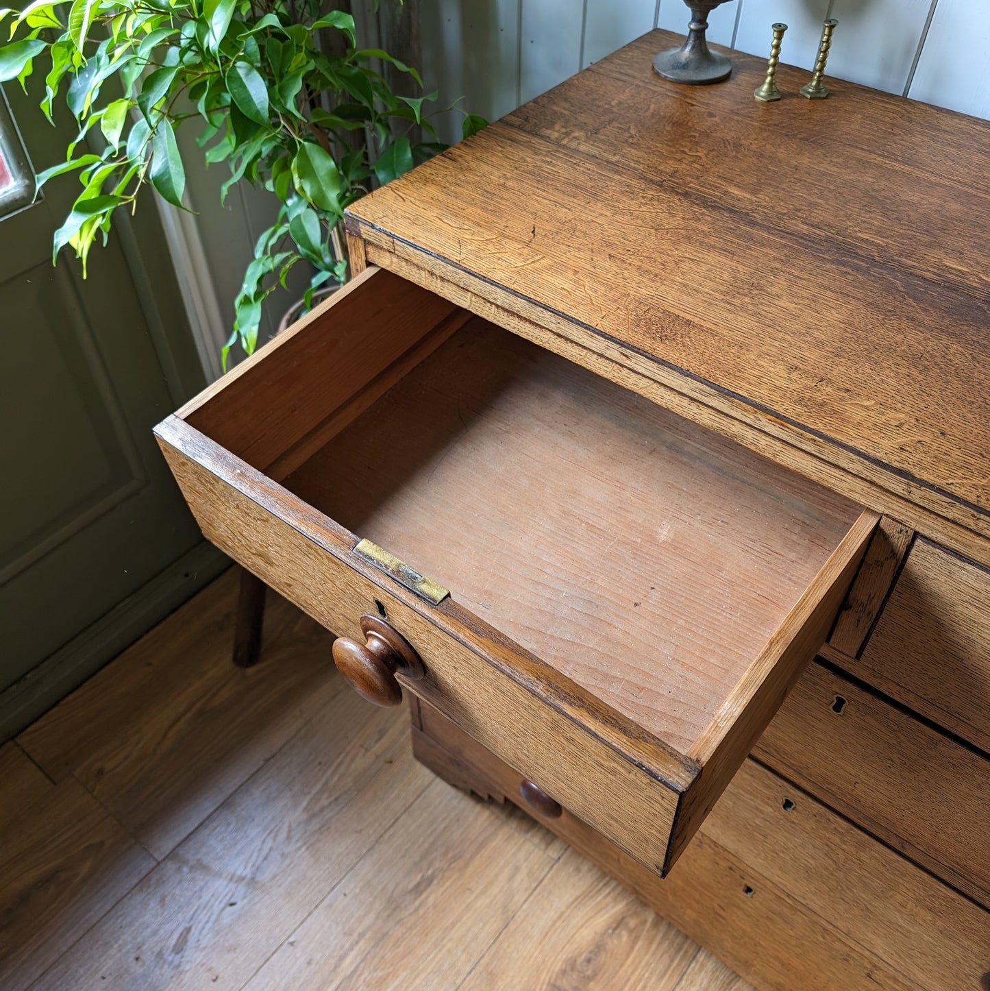 Small Georgian Oak Chest of Drawers