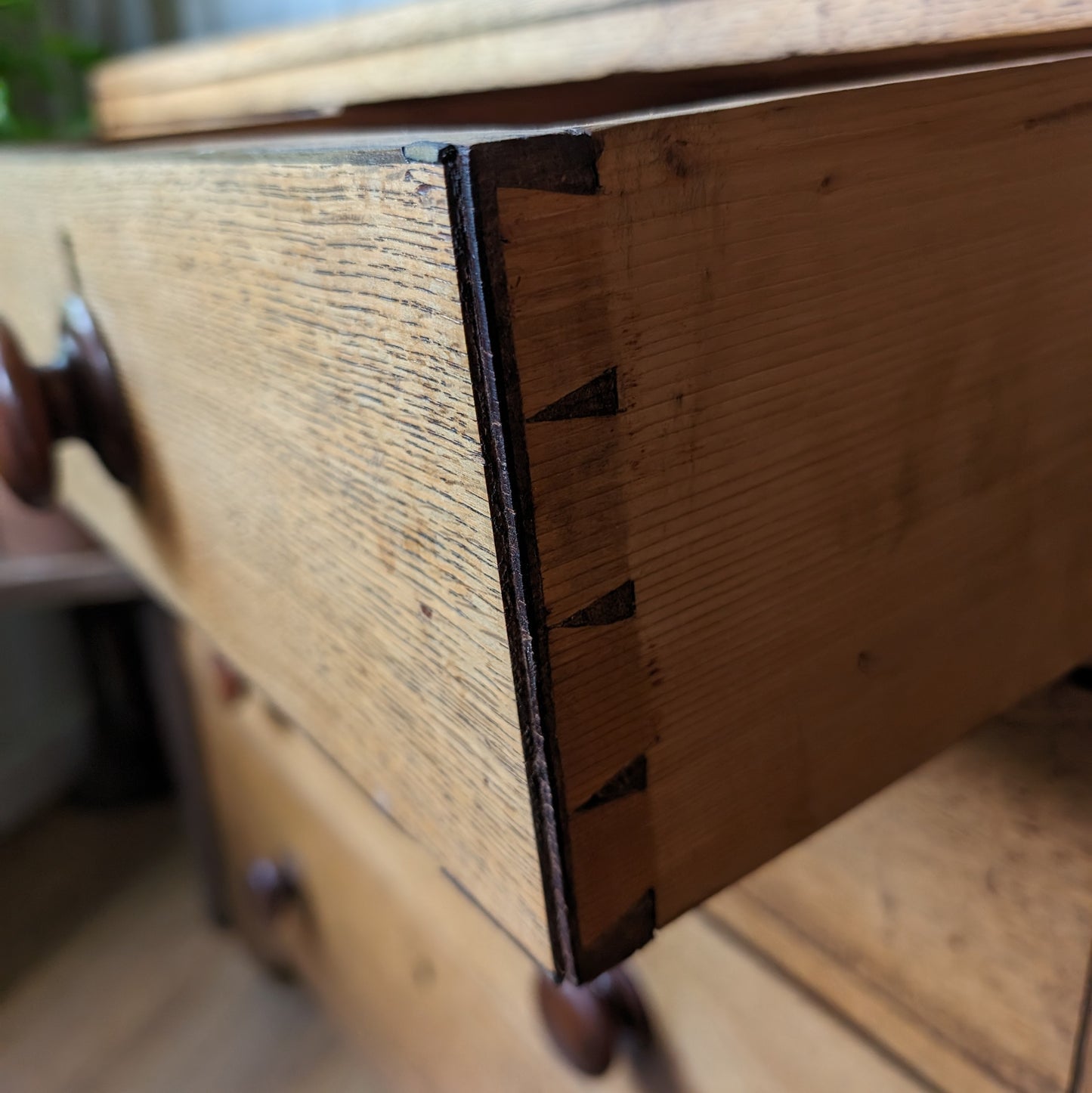 Small Georgian Oak Chest of Drawers