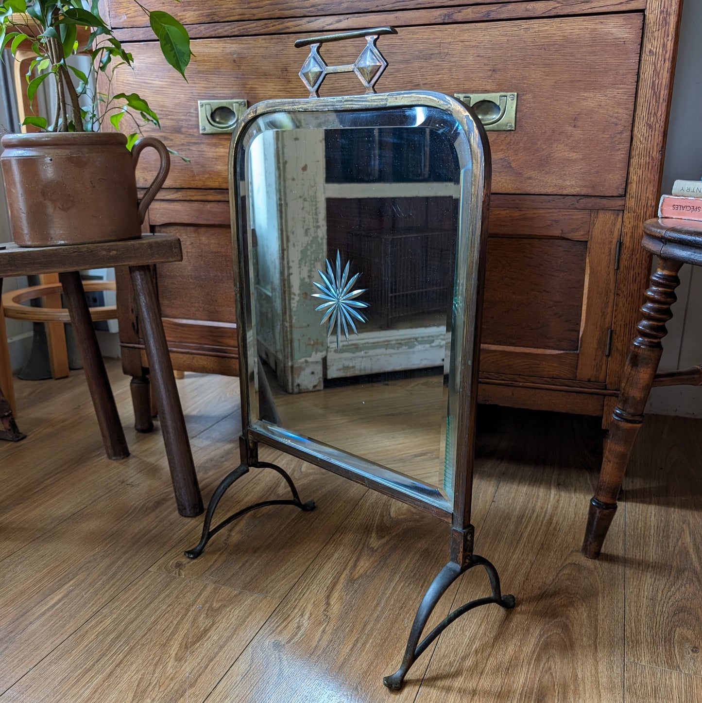 Art Deco Fire Screen