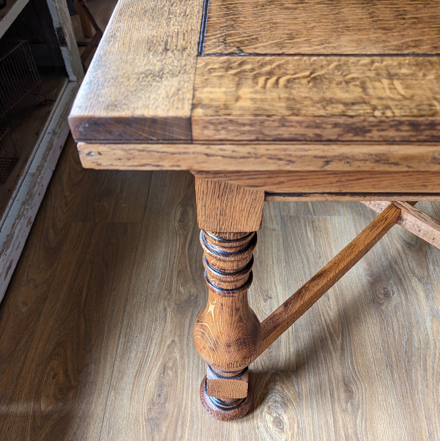 Large Oak Draw Leaf Table