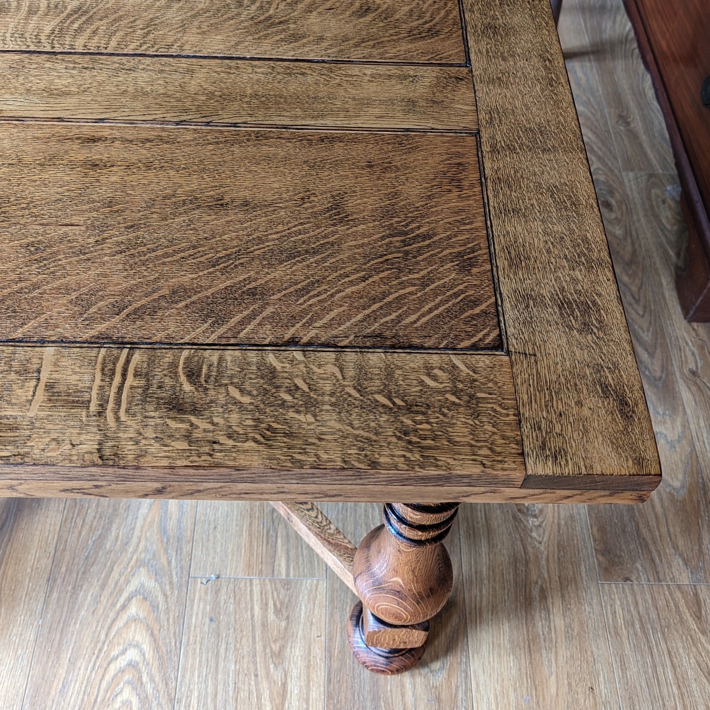 Large Oak Draw Leaf Table