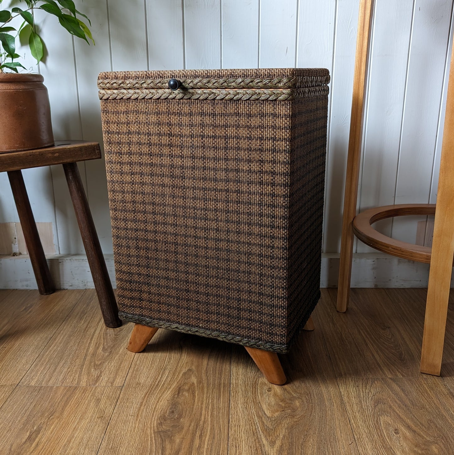 Small Vintage Laundry Basket