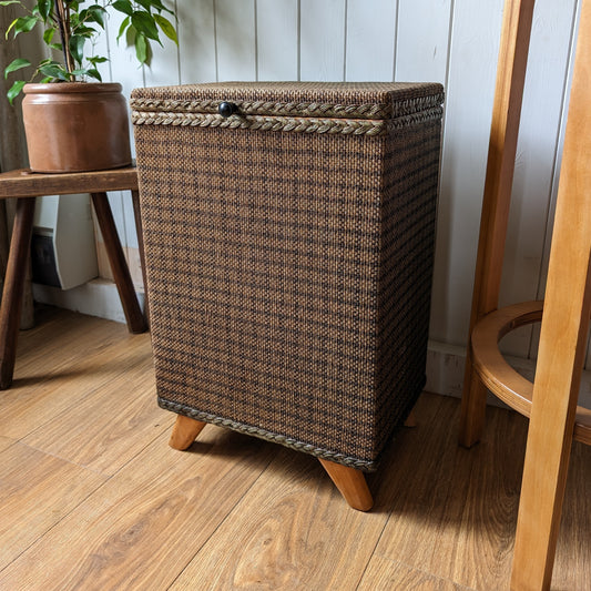 Small Vintage Laundry Basket