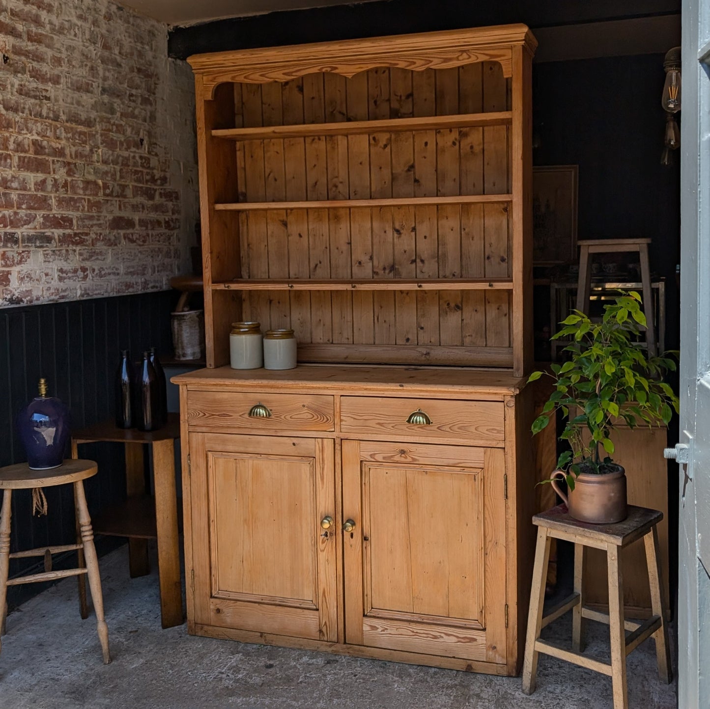 Victorian Pine Dresser