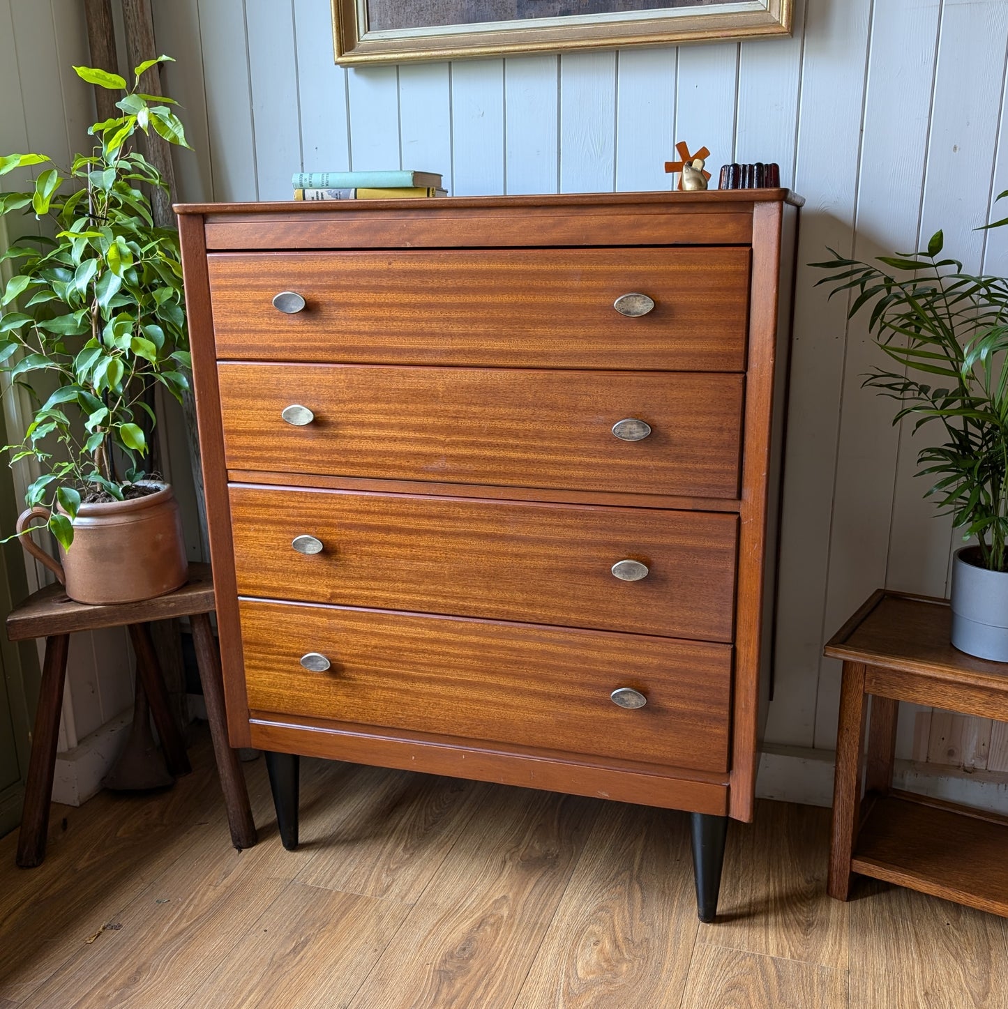 Mid Century Chest of Drawers