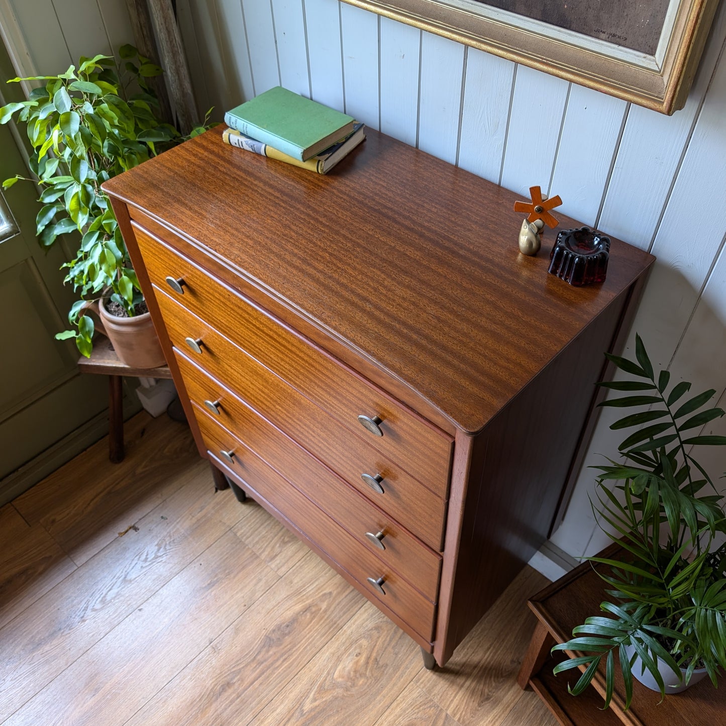 Mid Century Chest of Drawers