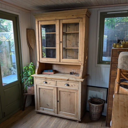 Rustic Antique Glazed Dresser