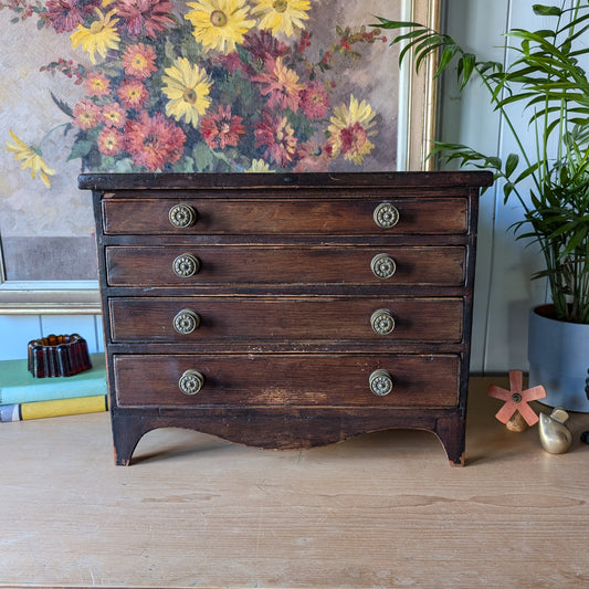 Apprentice Piece Chest of Drawers