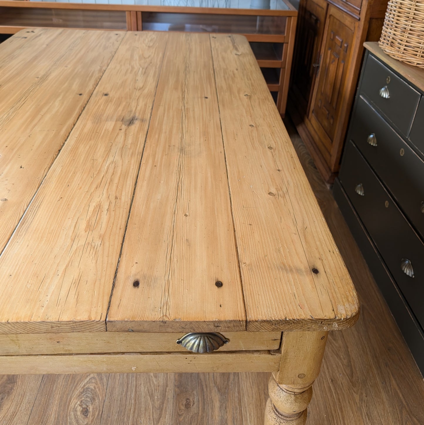 Victorian Farmhouse Table