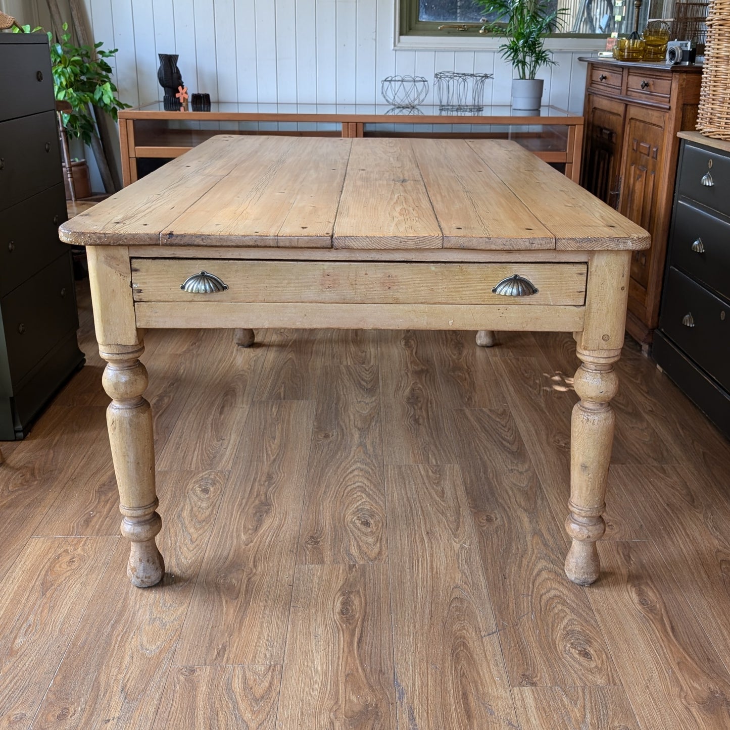 Victorian Farmhouse Table