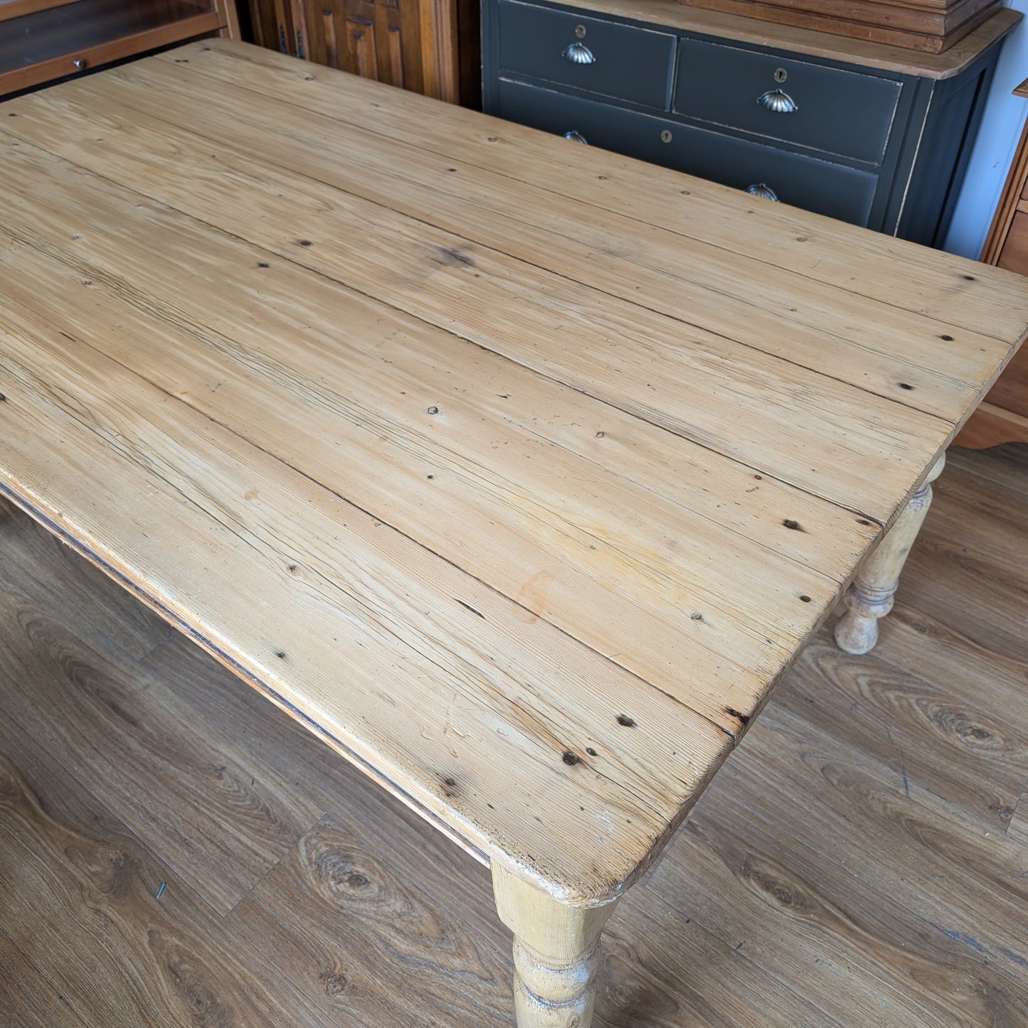 Victorian Farmhouse Table