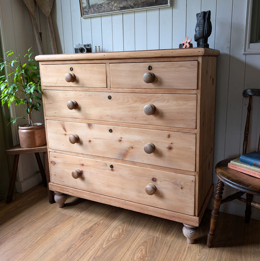 Victorian Pine Chest of Drawers