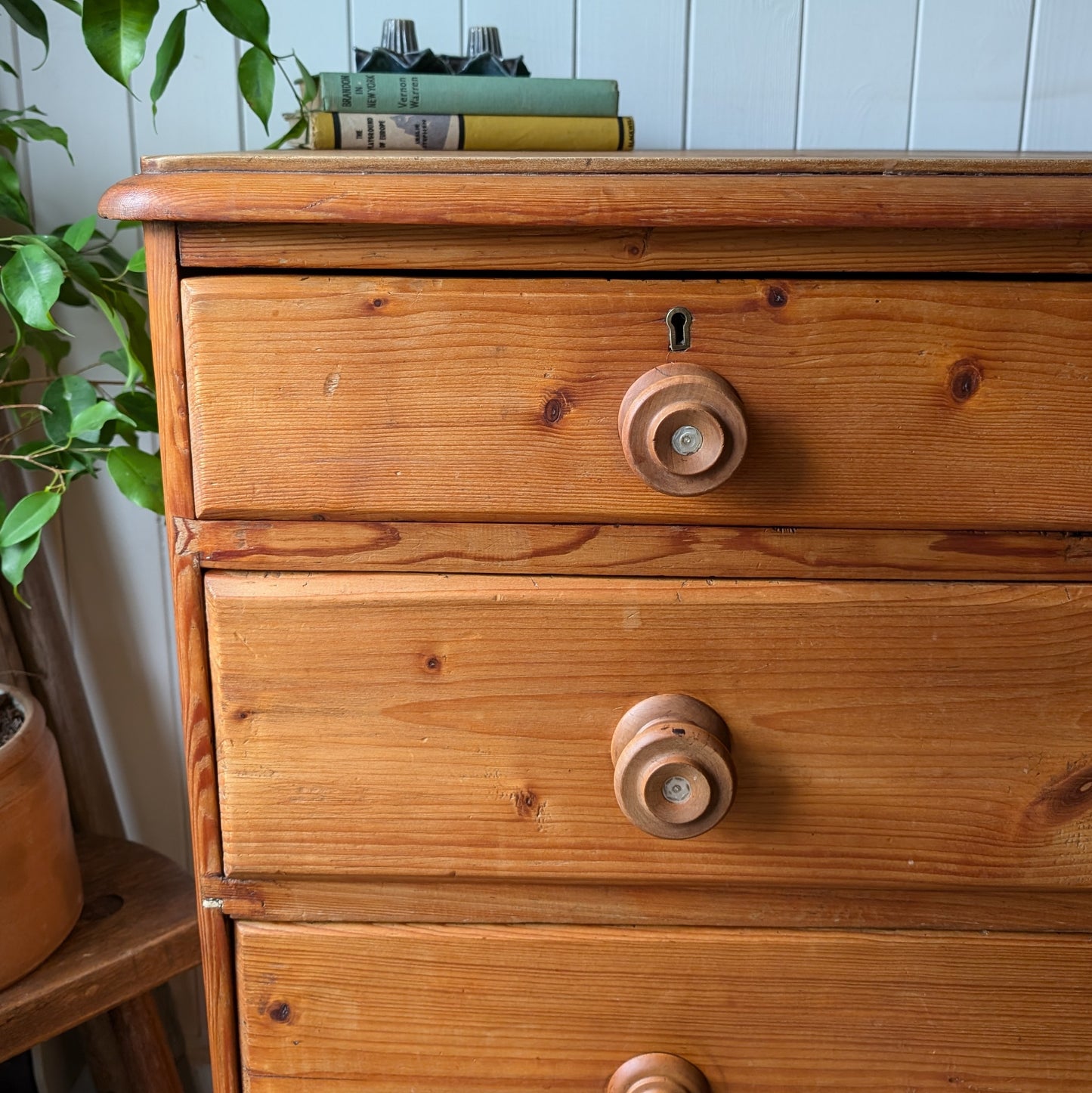 Victorian Pine Chest of Drawers