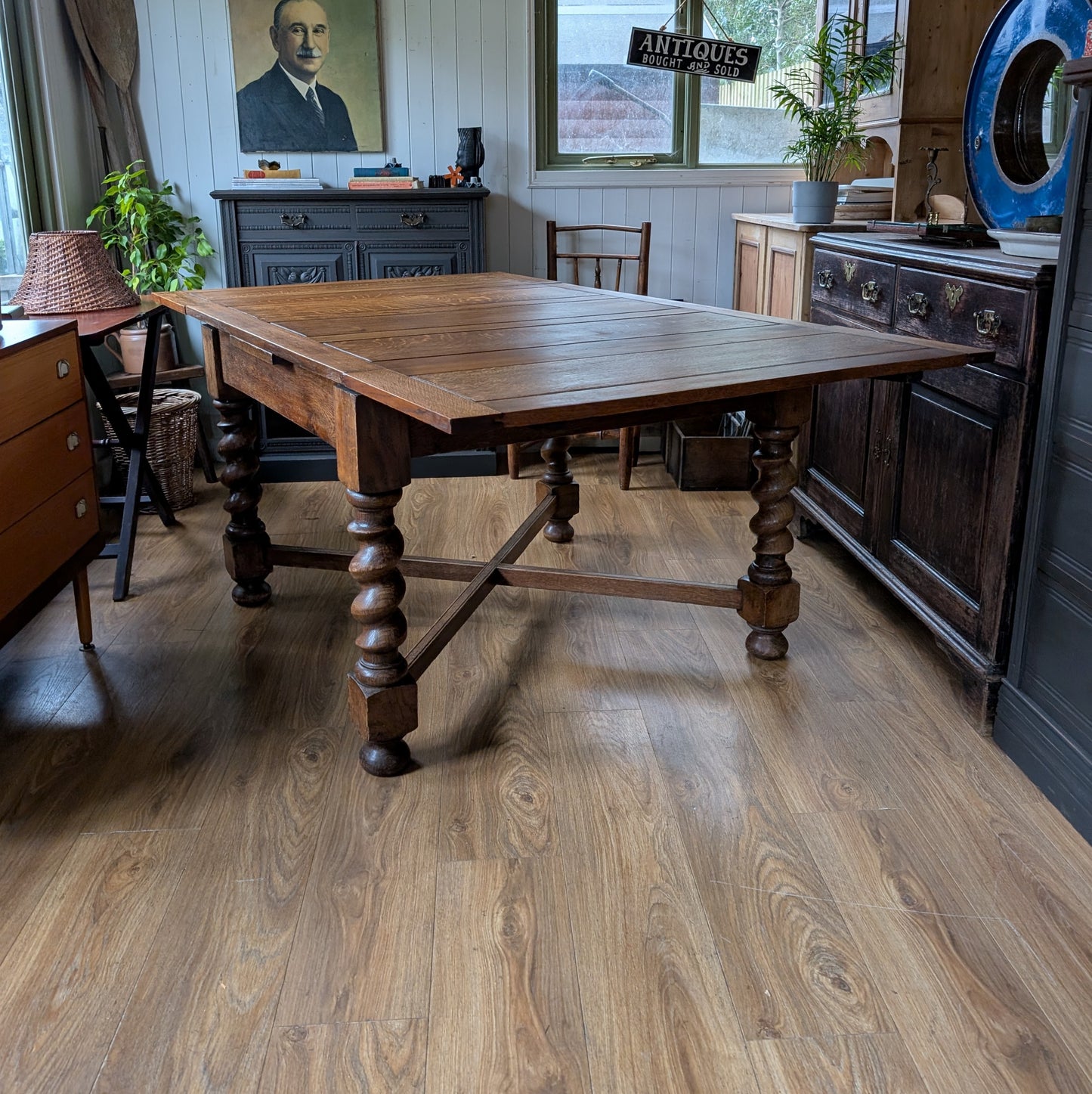 Large Oak Draw Leaf Table