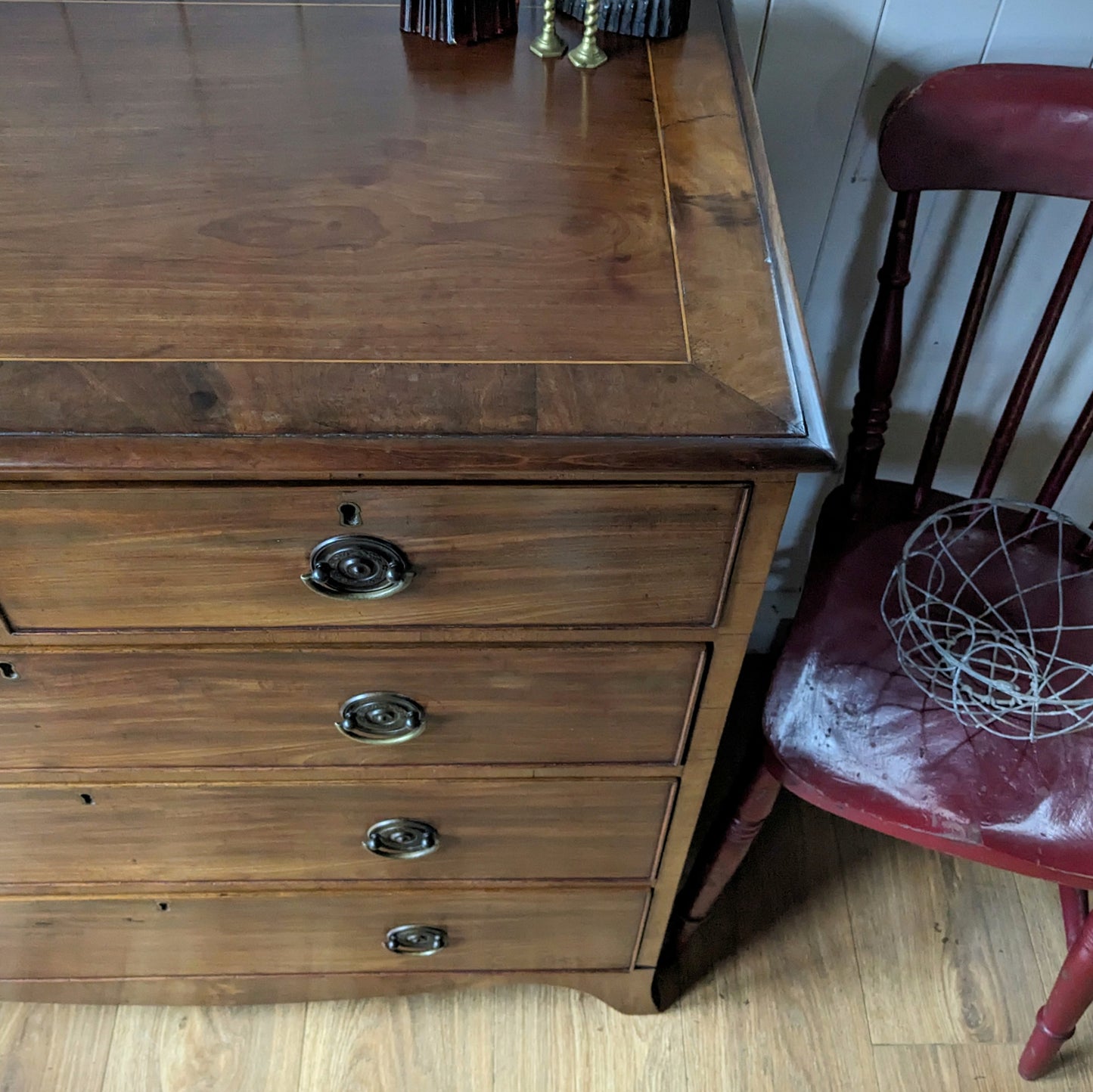 Georgian Chest of Drawers